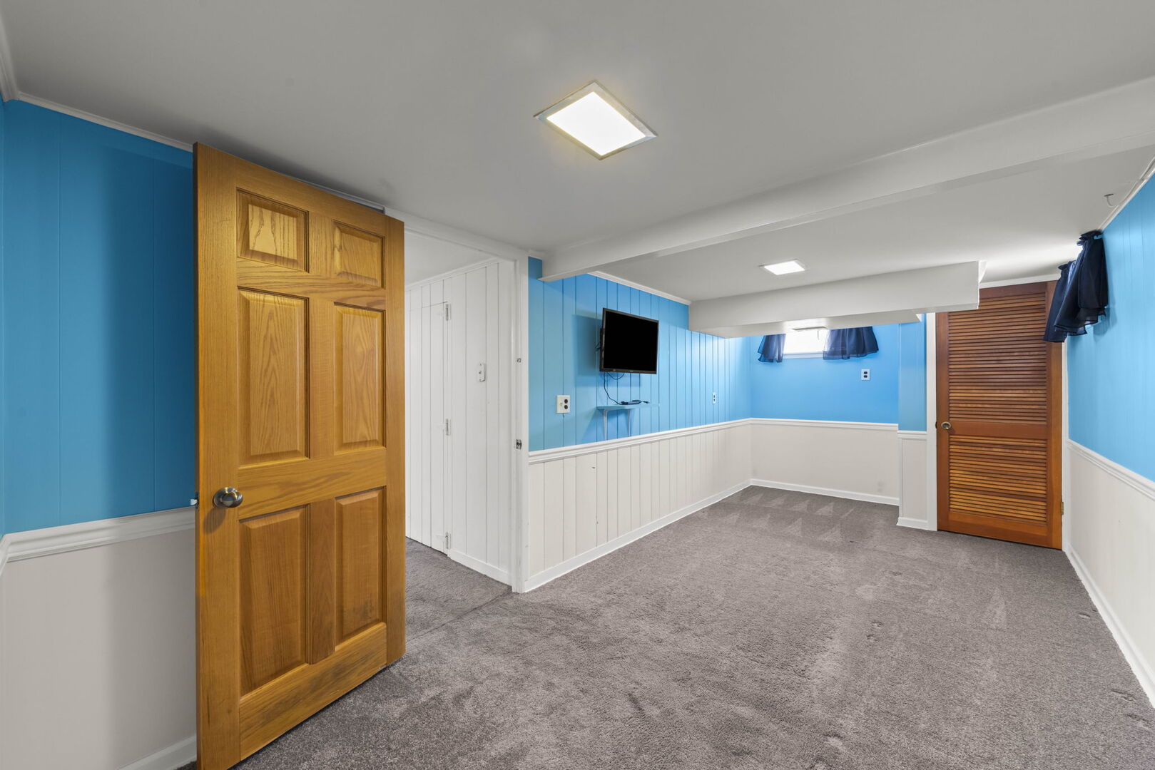 357 Bryant Avenue, Glen Ellyn, IL 60137