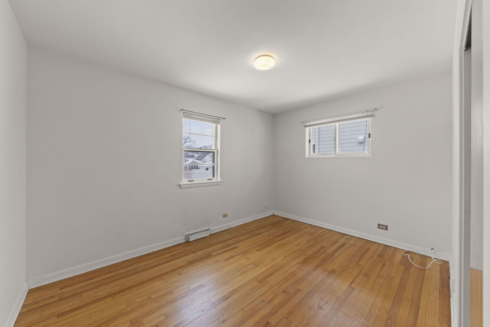 357 Bryant Avenue, Glen Ellyn, IL 60137