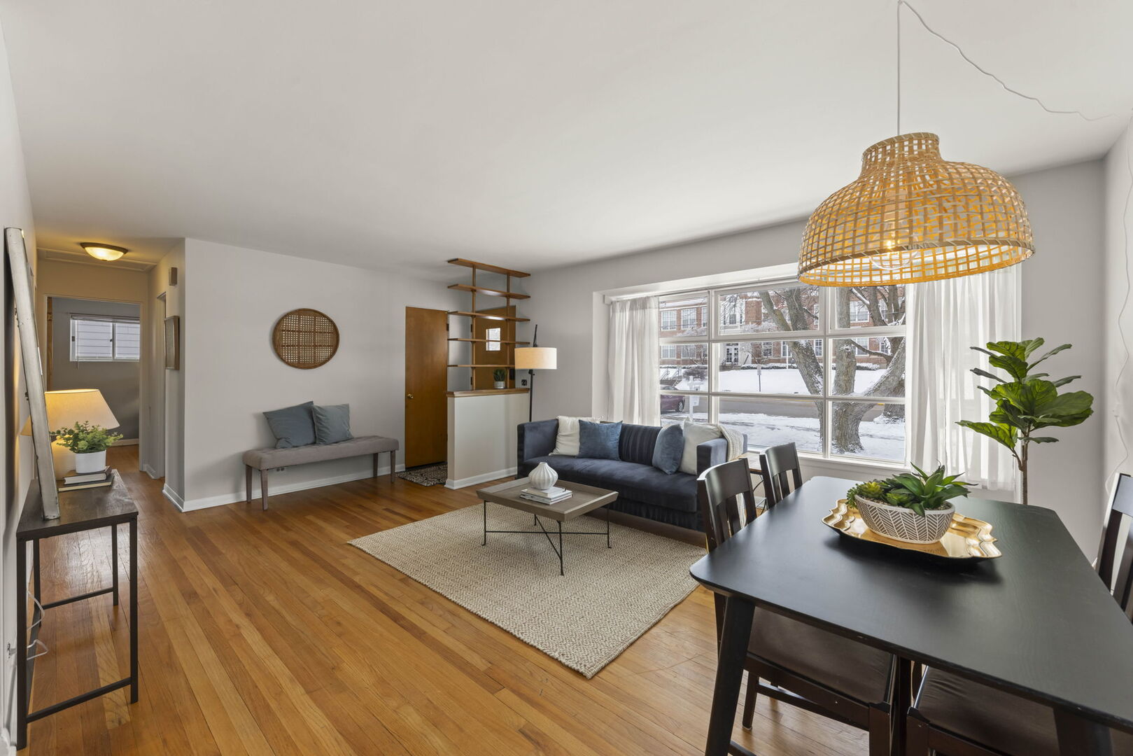 357 Bryant Avenue, Glen Ellyn, IL 60137