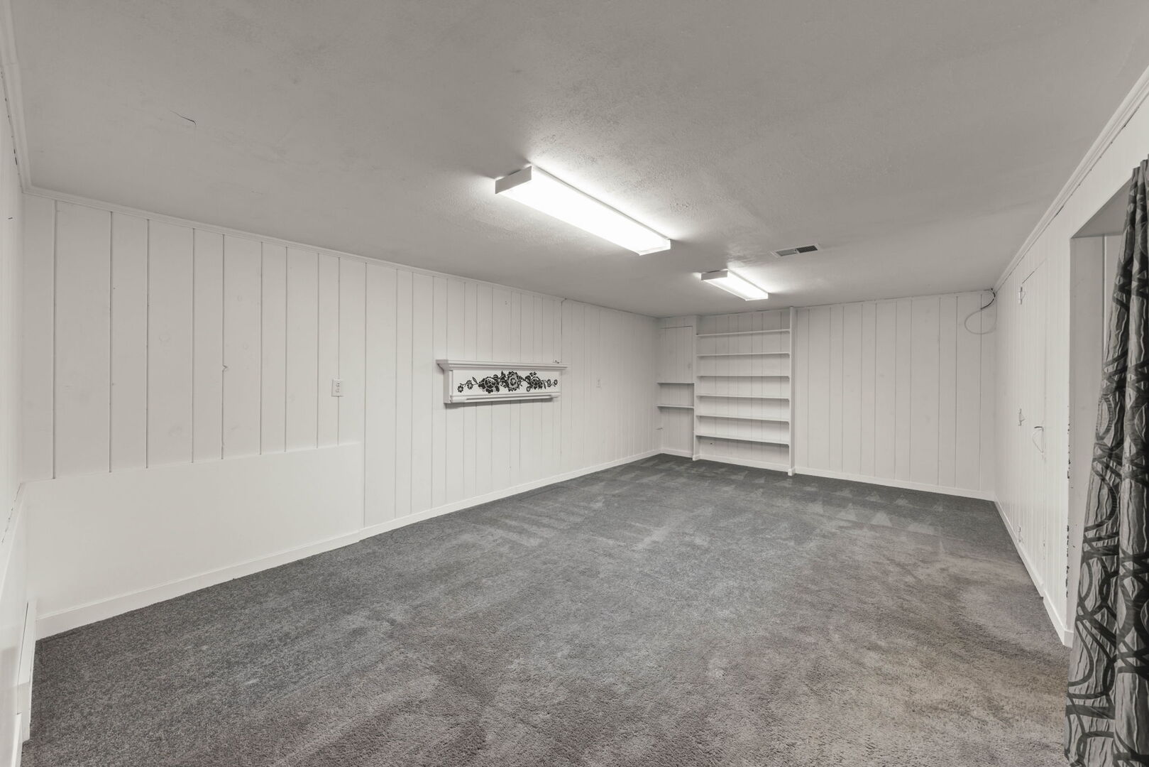 357 Bryant Avenue, Glen Ellyn, IL 60137