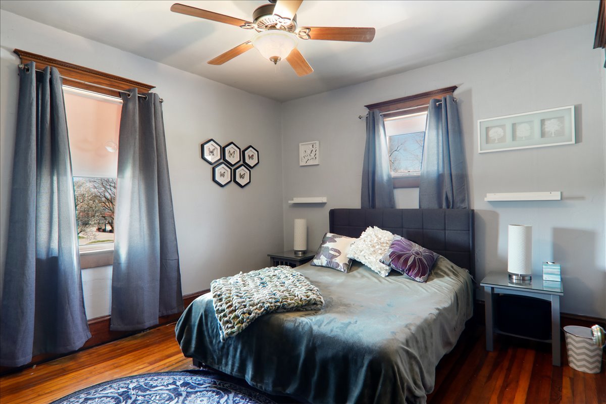 302 E Main Street, Colfax, IL 61728