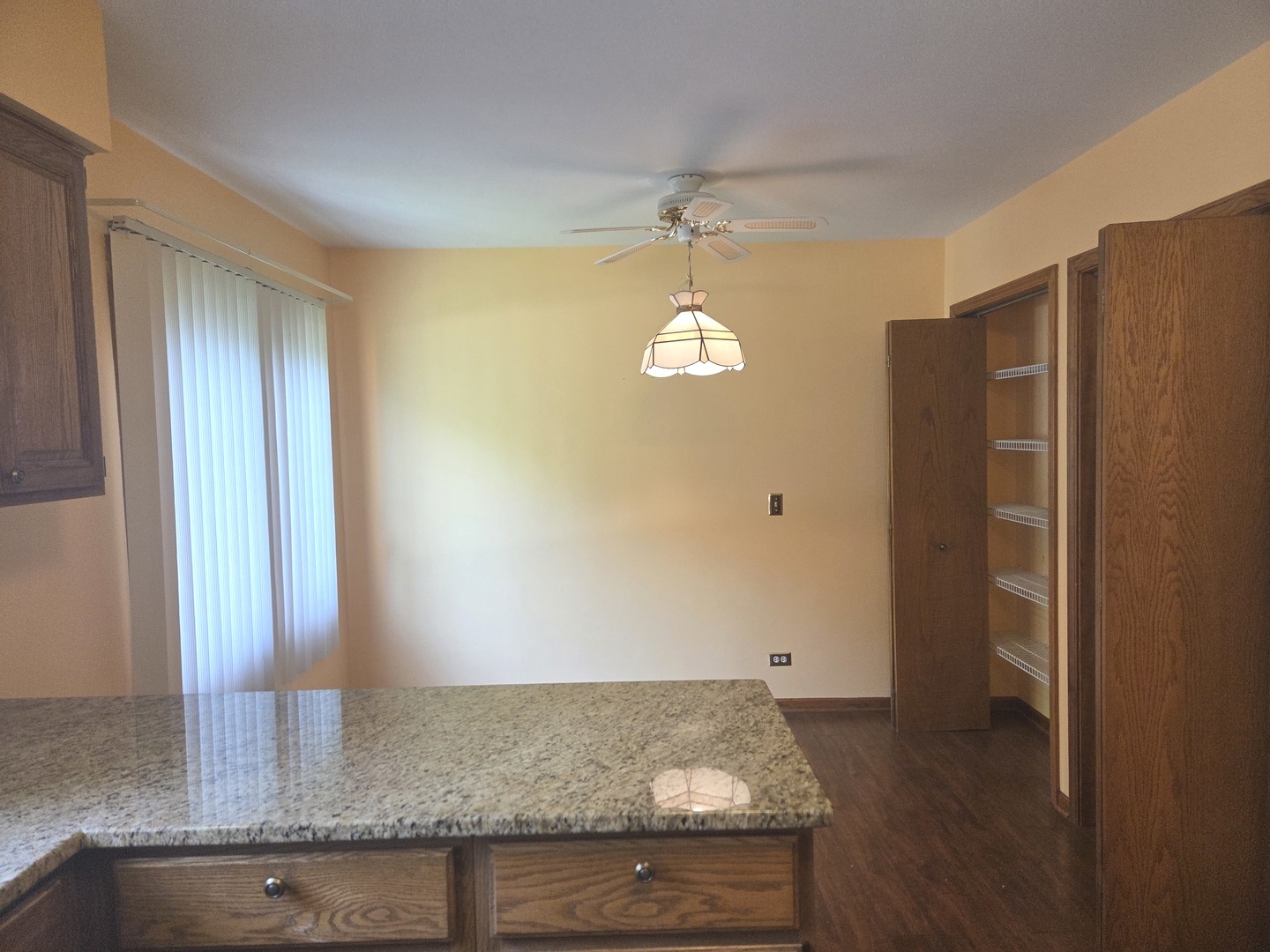 614 Feather Sound Drive, Bolingbrook, IL 60440