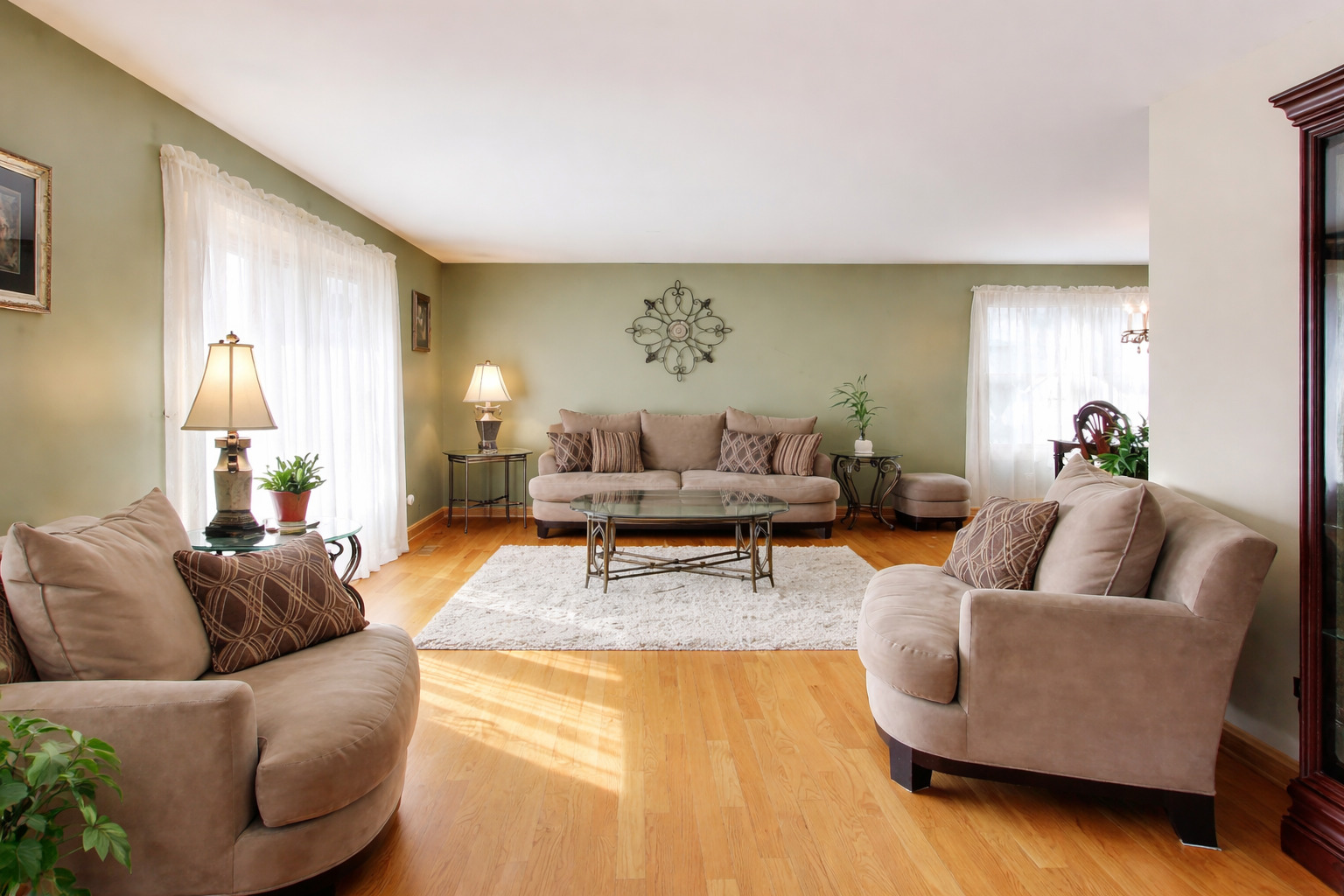 1474 Haar Lane, Elk Grove Village, IL 60007