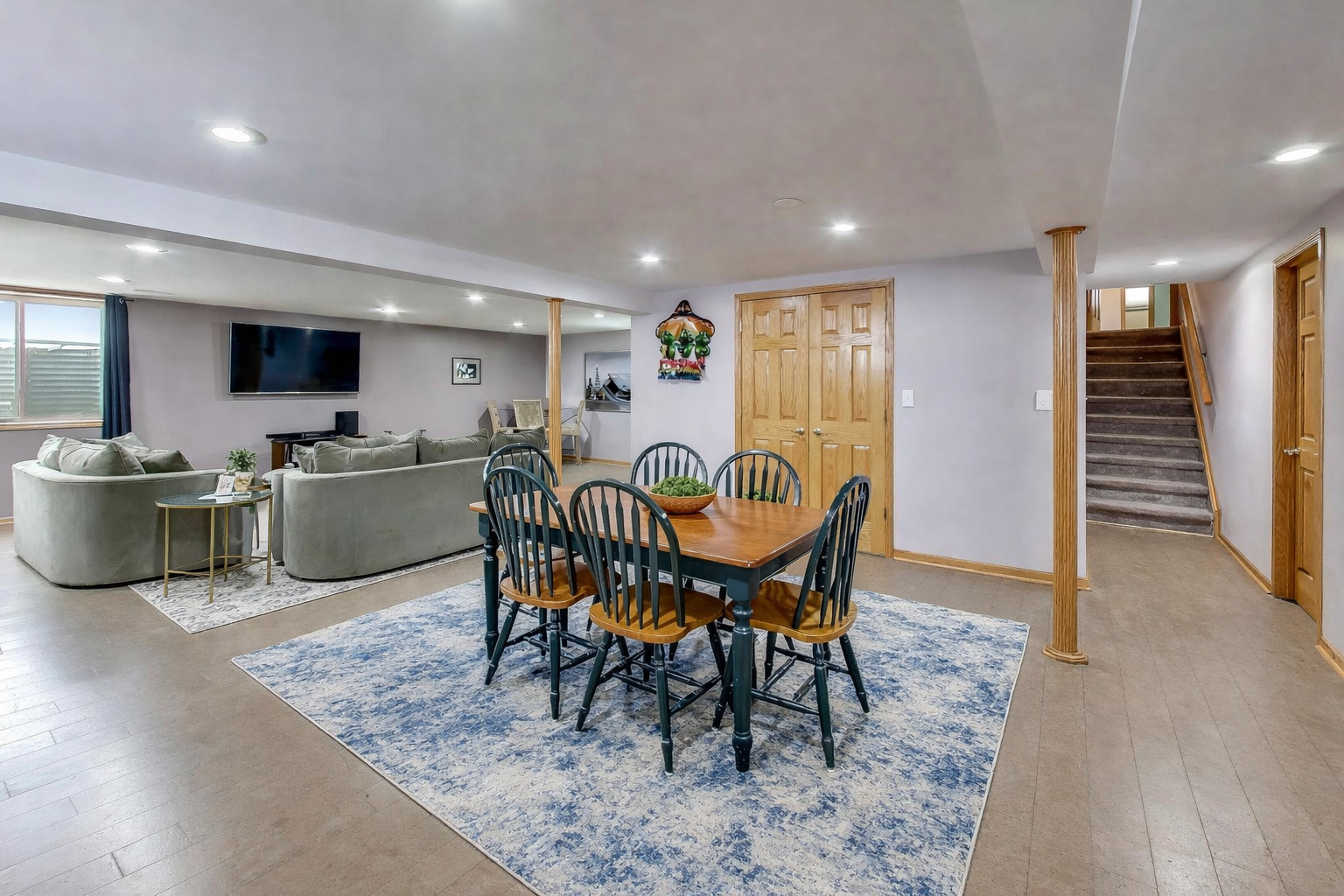 1474 Haar Lane, Elk Grove Village, IL 60007