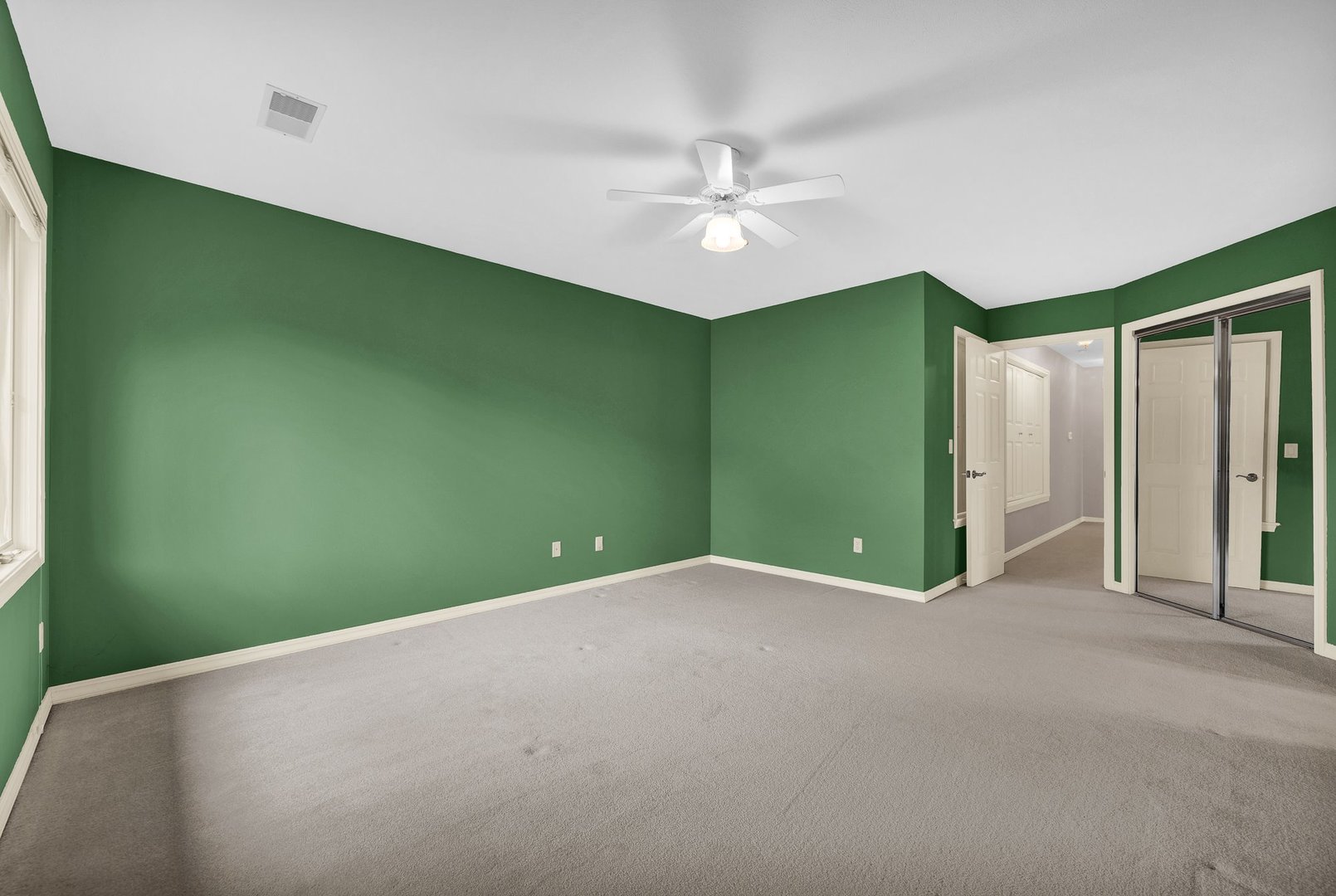 2109 Hackberry Road, Bloomington, IL 61704