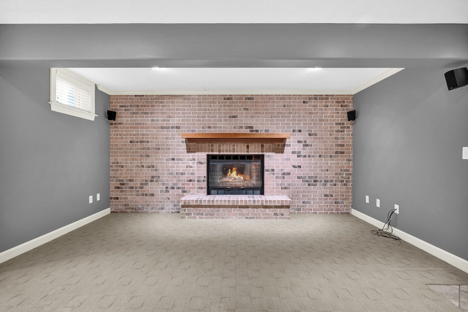 2109 Hackberry Road, Bloomington, IL 61704