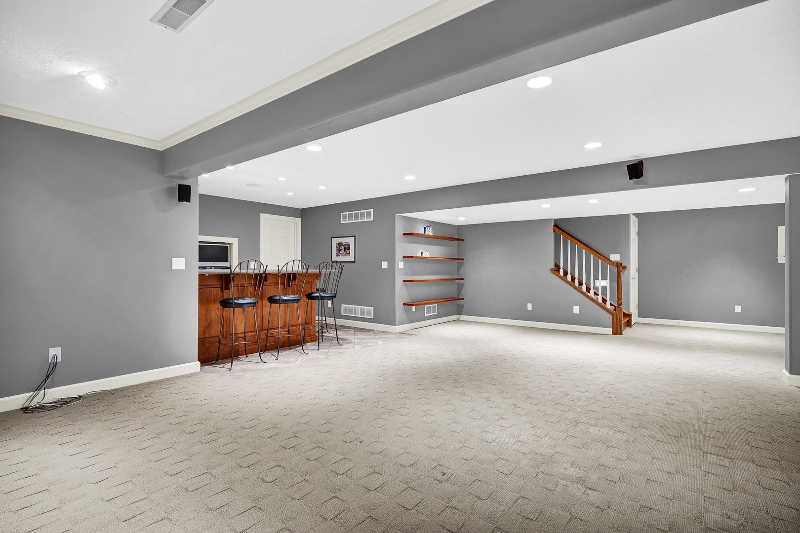 2109 Hackberry Road, Bloomington, IL 61704