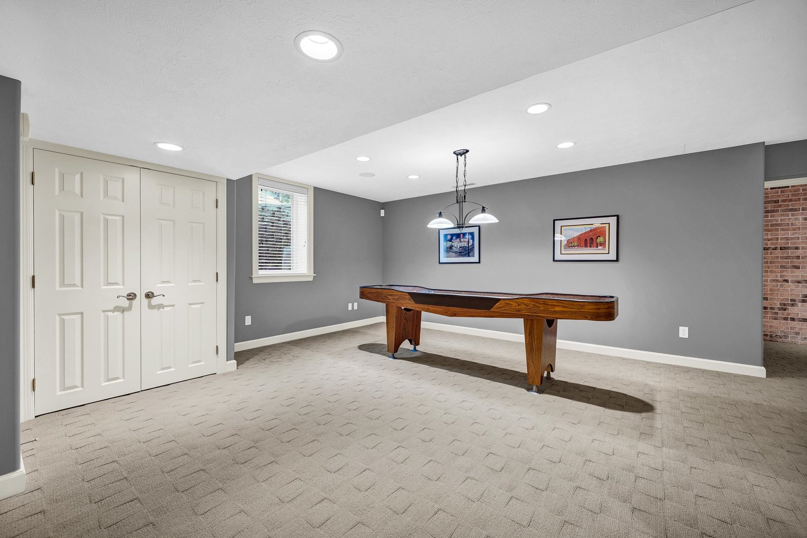 2109 Hackberry Road, Bloomington, IL 61704