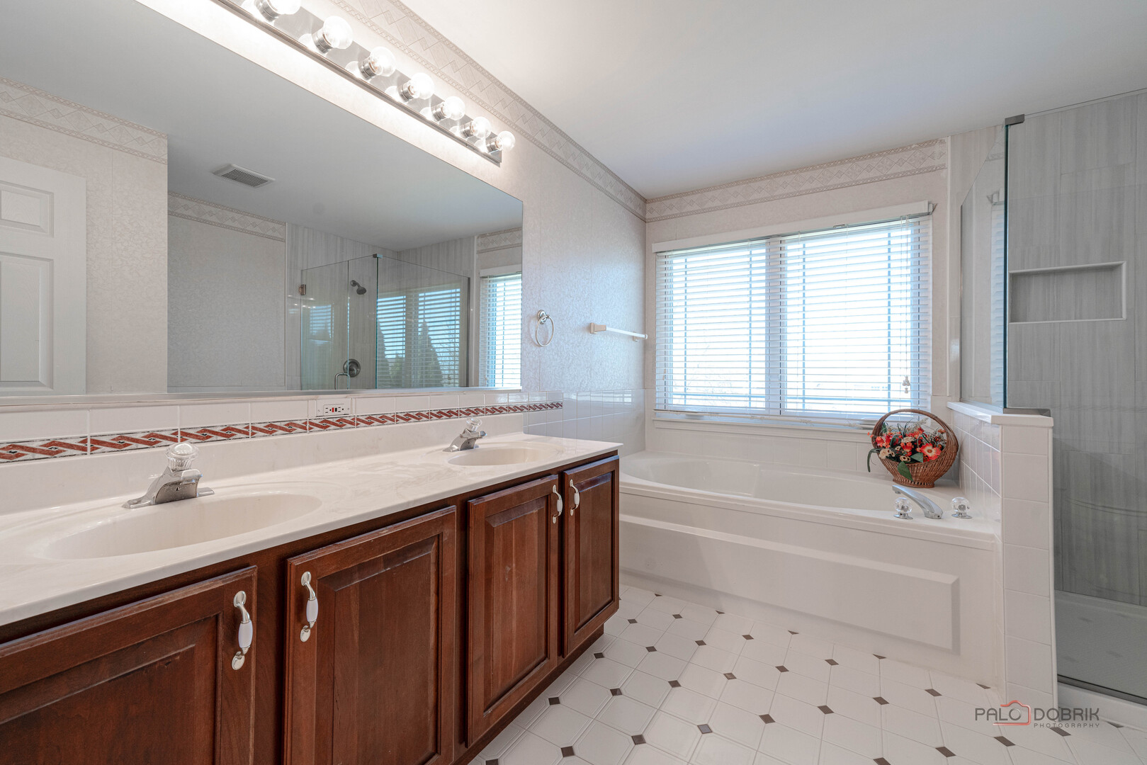 36856 N Deer Trail Drive, Lake Villa, IL 60046