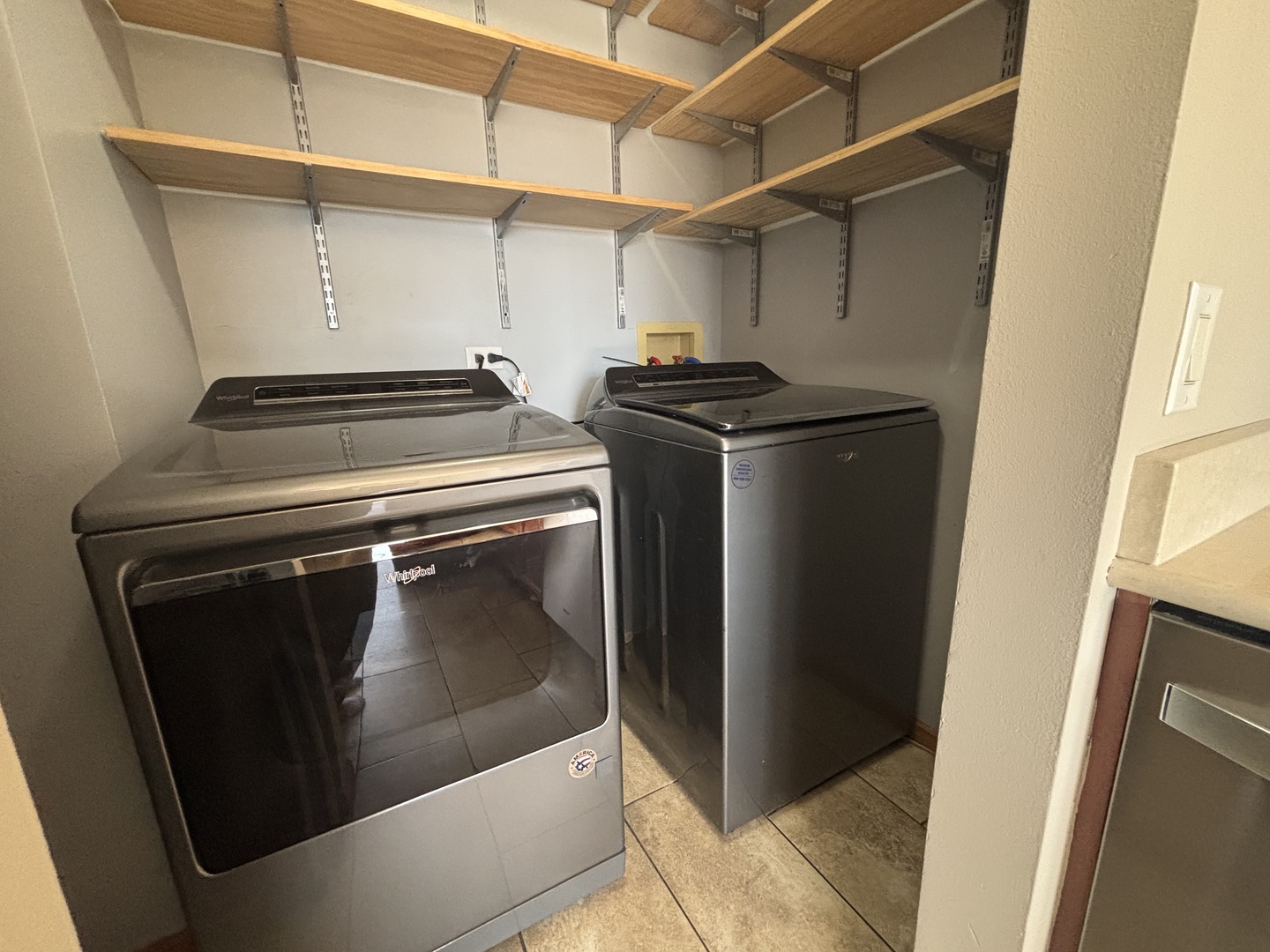 615 Mallard Court #C2, Bartlett, IL 60103