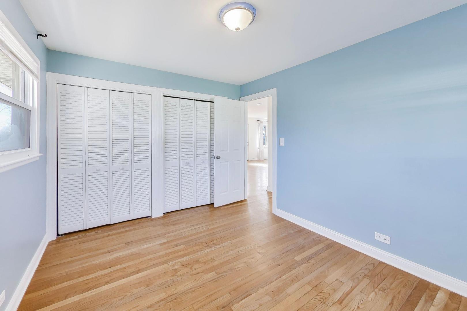 122 59th Street, Willowbrook, IL 60527