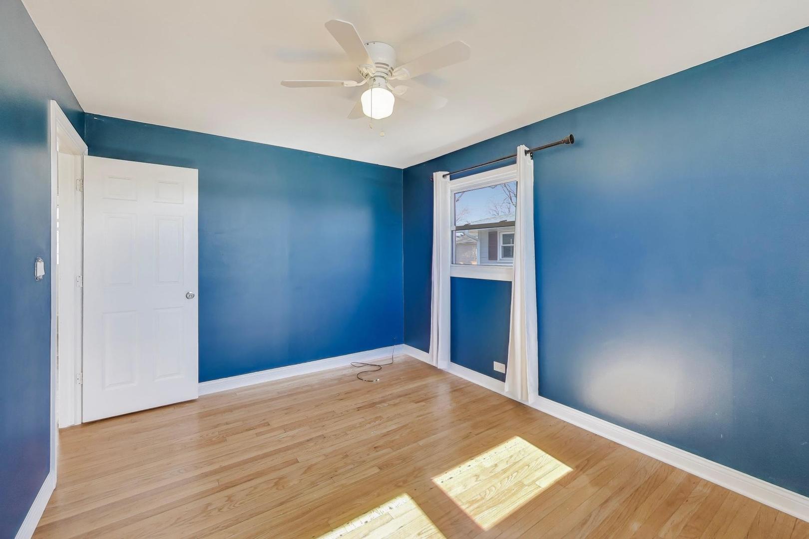 122 59th Street, Willowbrook, IL 60527