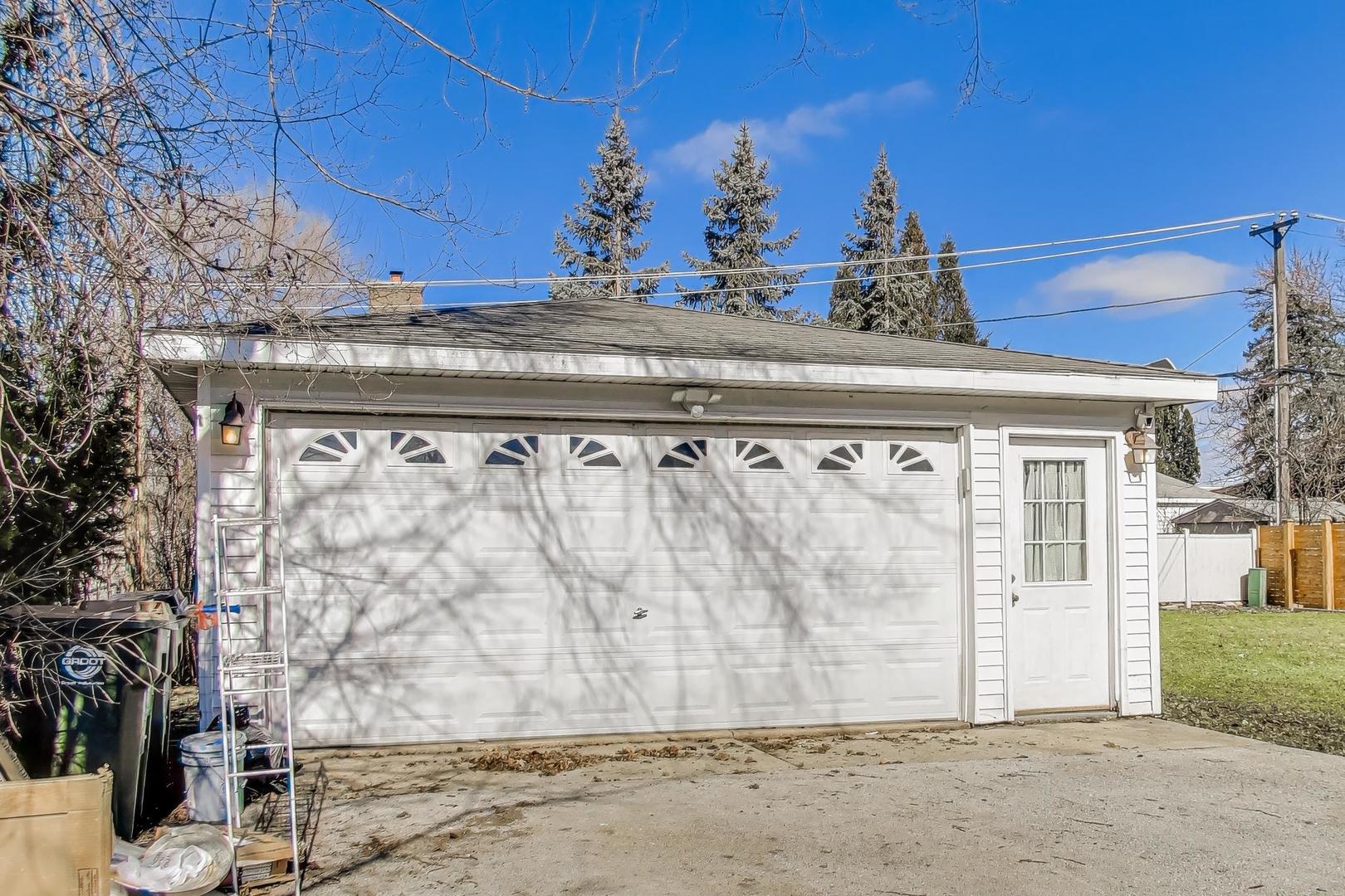 122 59th Street, Willowbrook, IL 60527