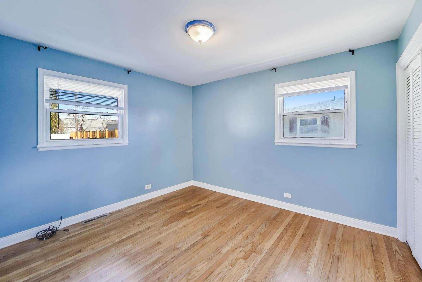 122 59th Street, Willowbrook, IL 60527