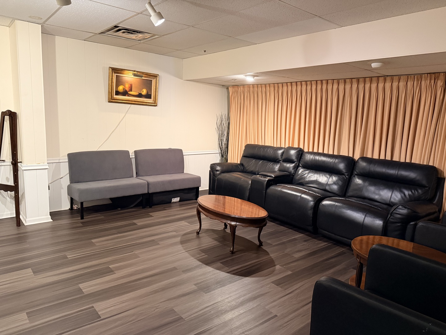 415 N Gary Avenue, Carol Stream, IL 60188