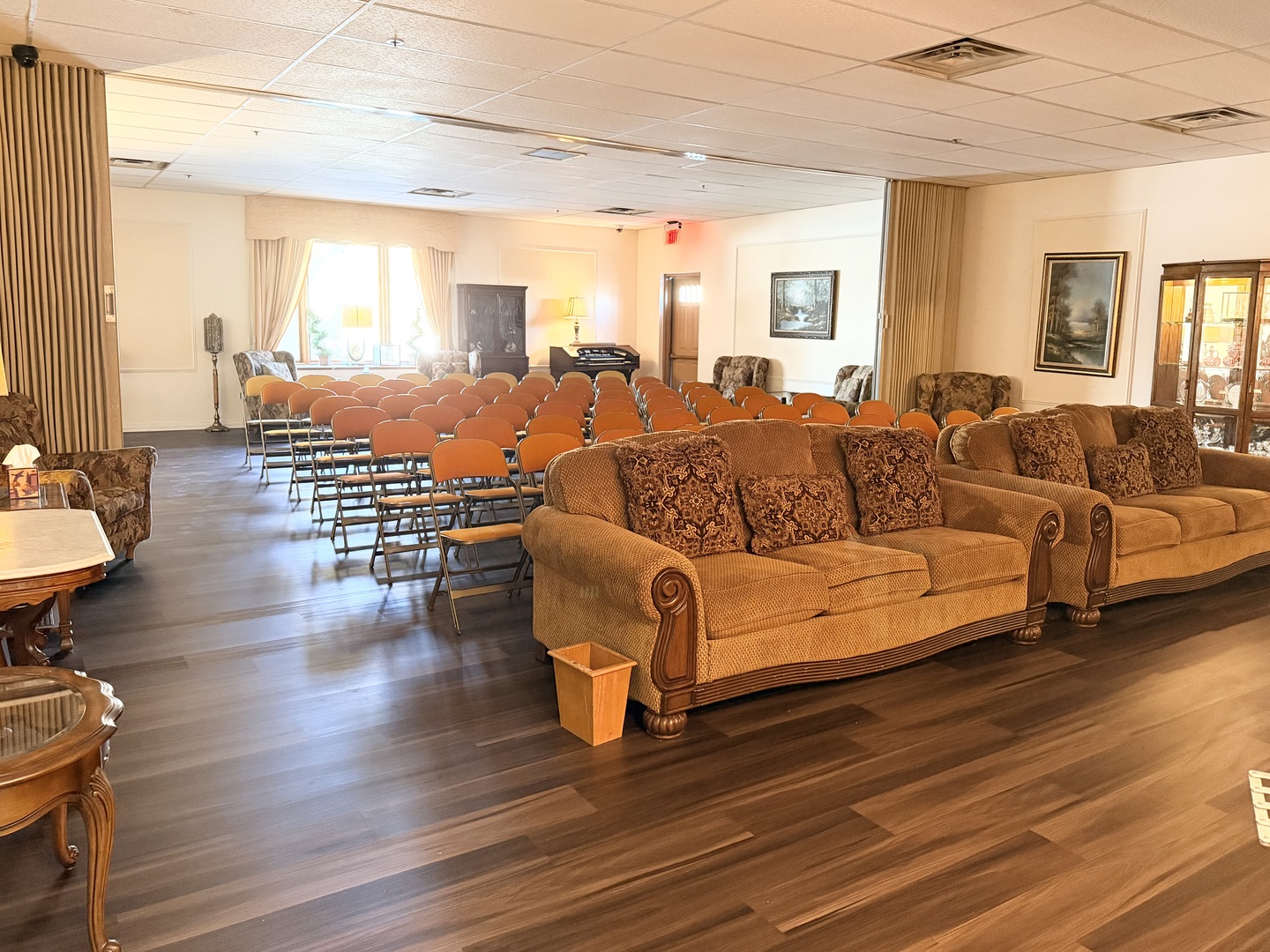 415 N Gary Avenue, Carol Stream, IL 60188