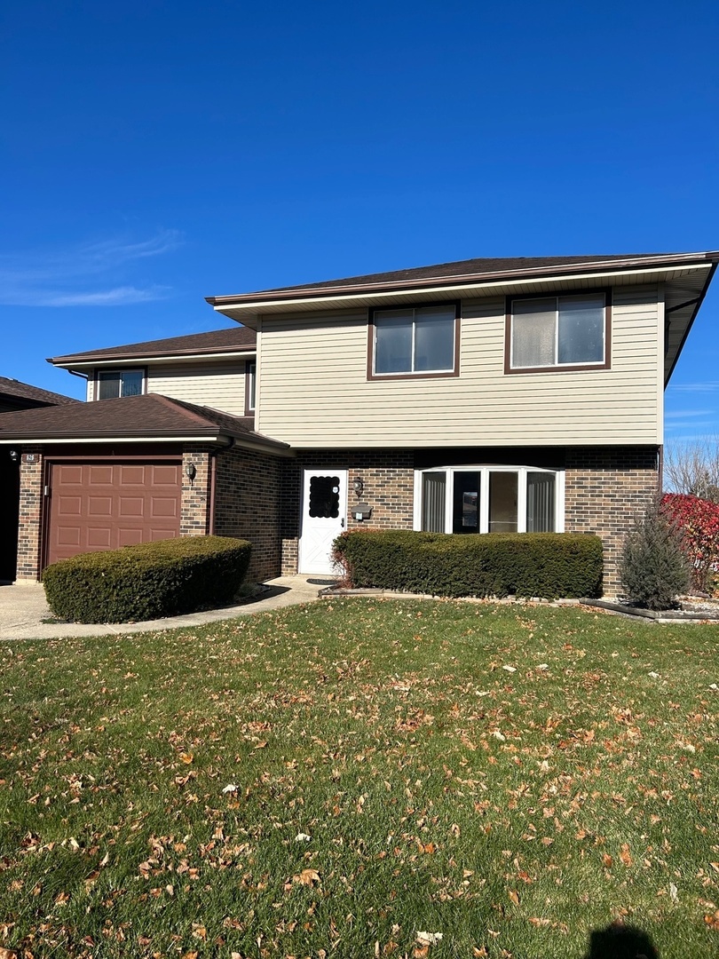 626 Terry Court #A, Roselle, IL 60172