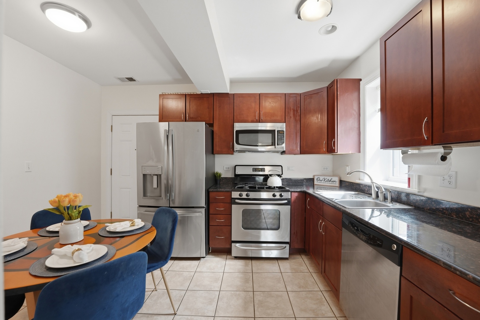 4900 Davis Street #3E, Skokie, IL 60077