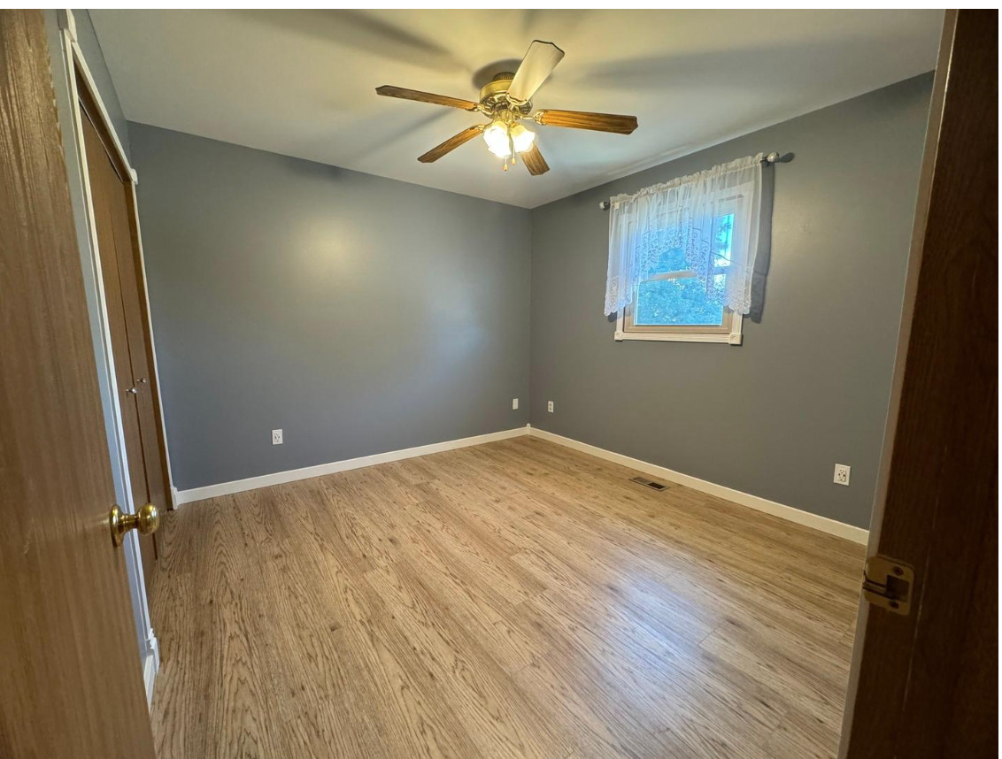 405 Elm Street #B, Yorkville, IL 60560