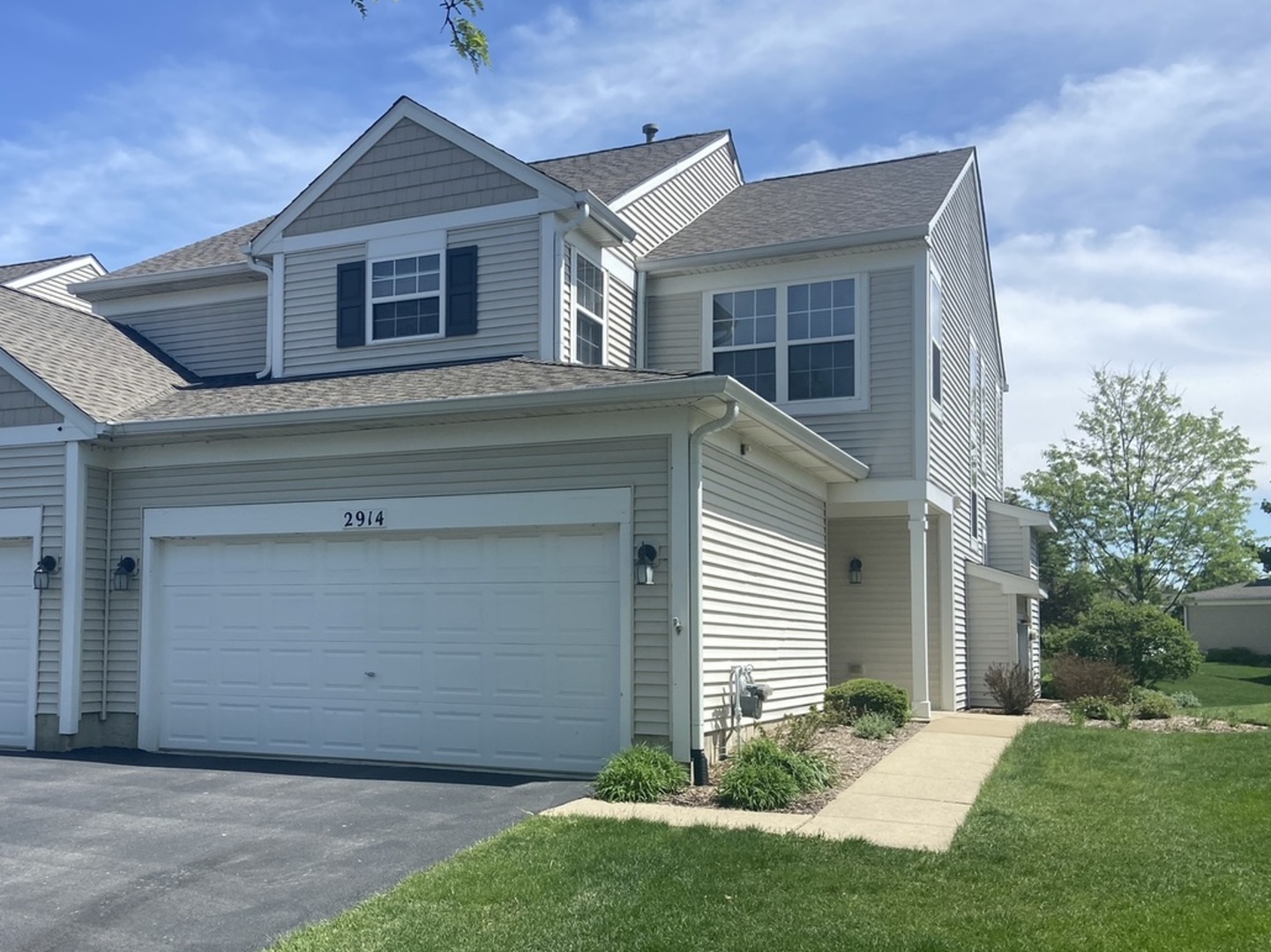 2914 Rutland Circle, Naperville, IL 60564