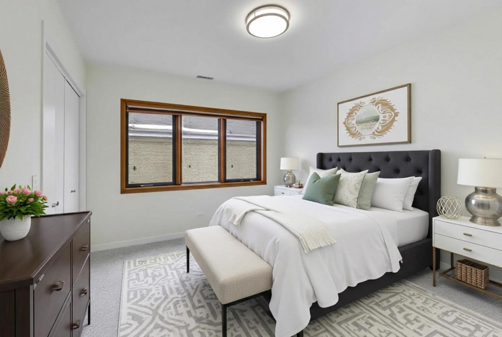 1209 E Davis Street #3, Arlington Heights, IL 60005