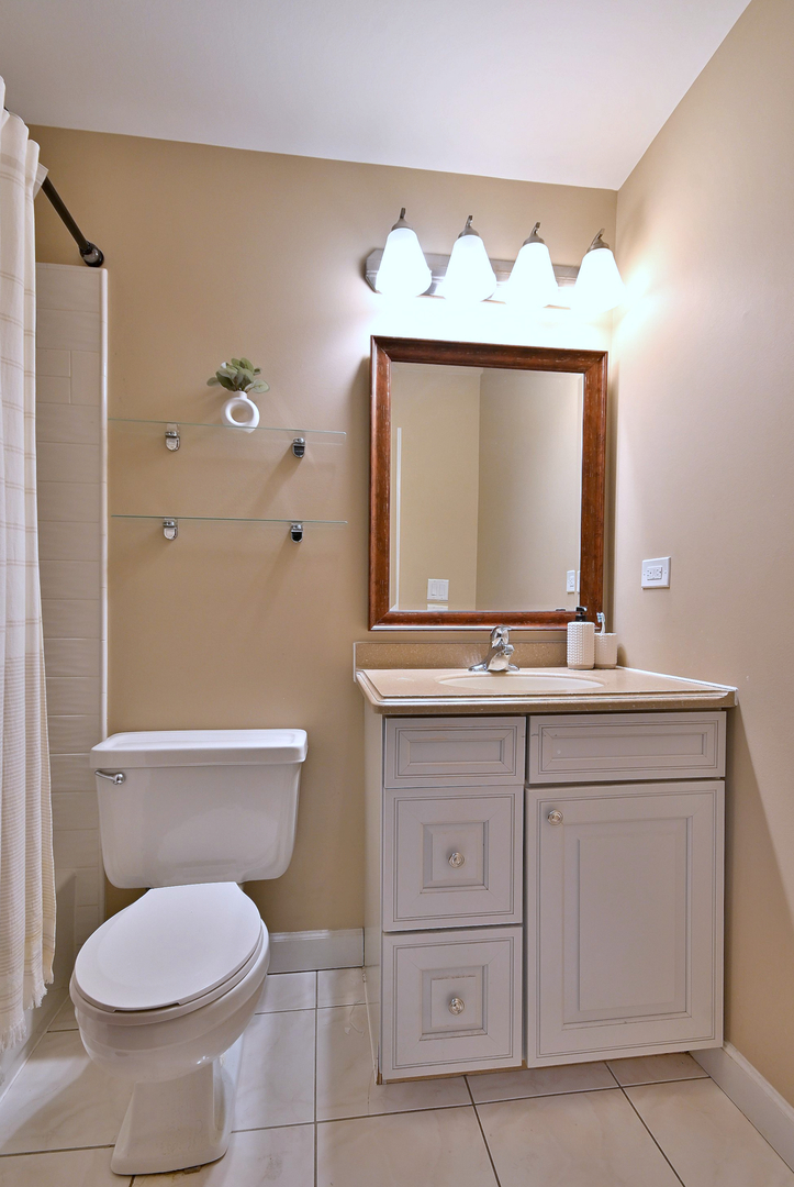 1439 Sutter Drive, Hanover Park, IL 60133