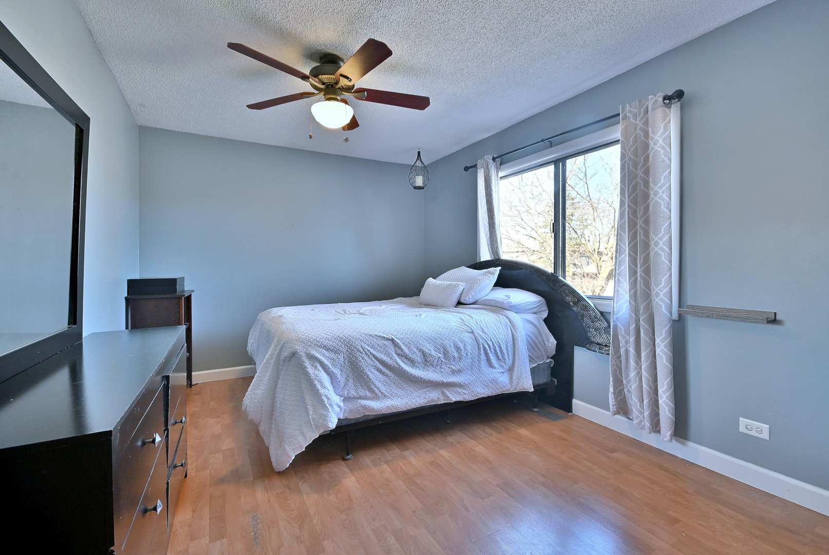 1439 Sutter Drive, Hanover Park, IL 60133