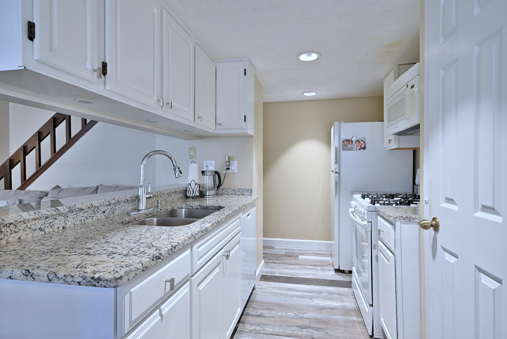 1439 Sutter Drive, Hanover Park, IL 60133