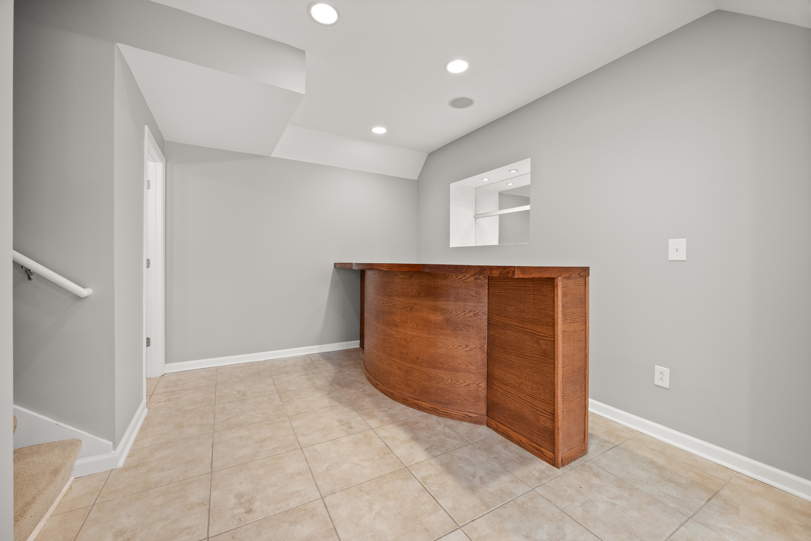 1282 Omega Circle Drive, DeKalb, IL 60115