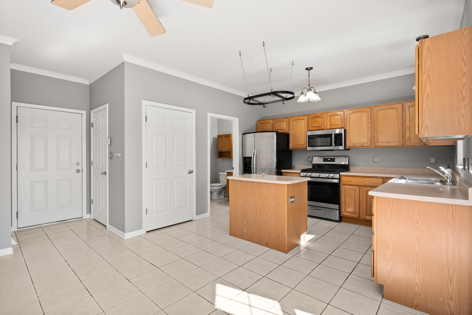 1282 Omega Circle Drive, DeKalb, IL 60115