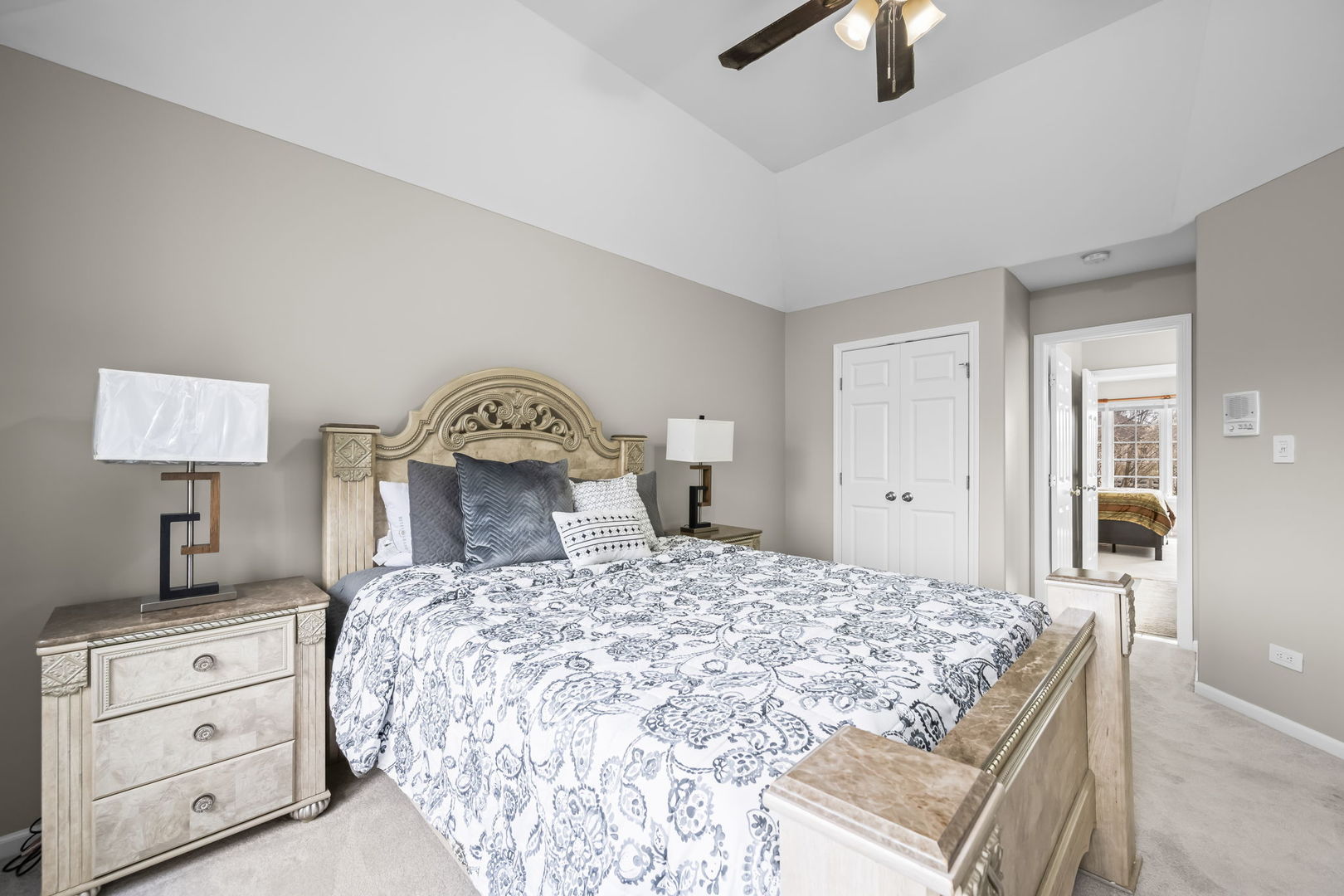 2711 Deering Bay Drive, Naperville, IL 60564