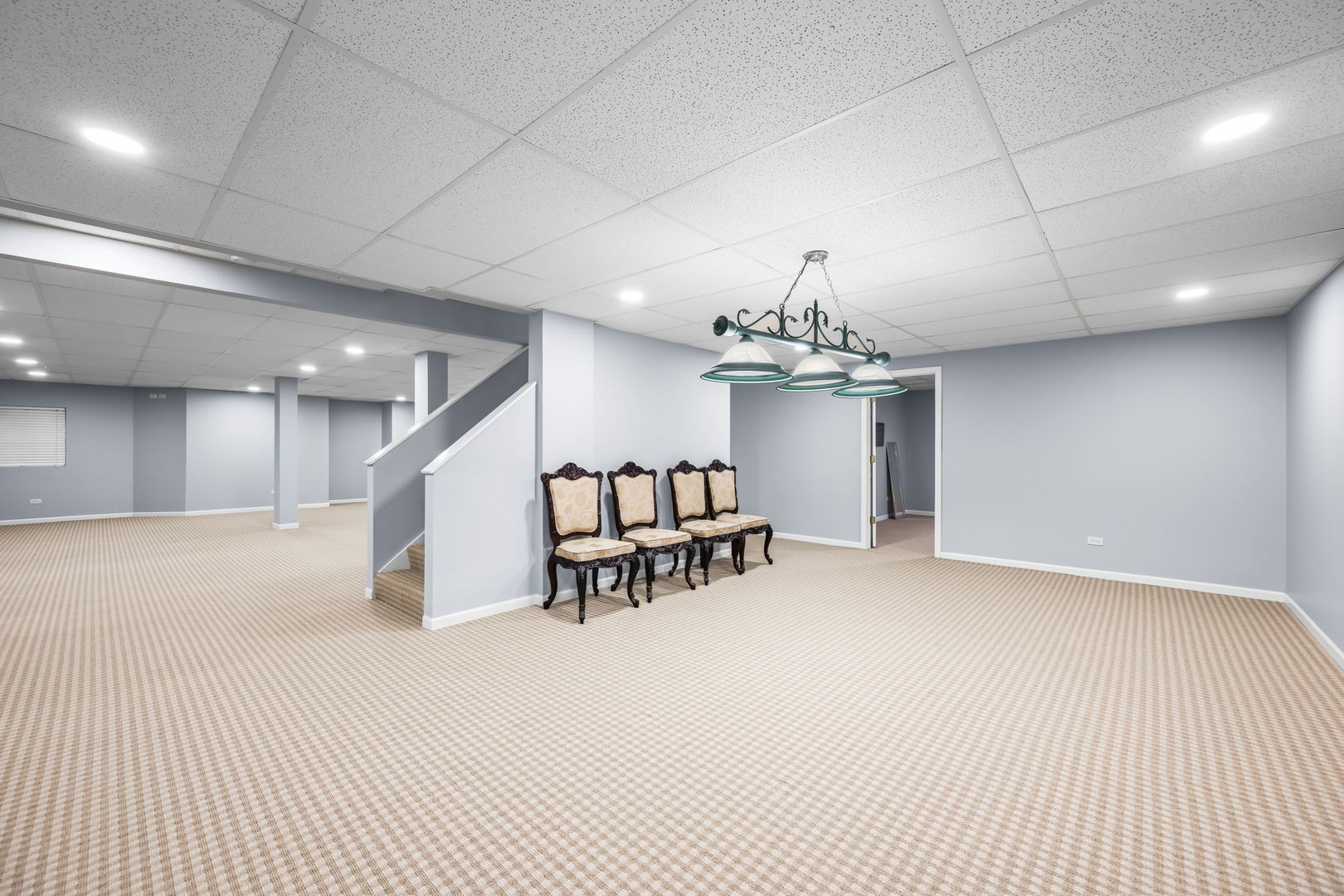 2711 Deering Bay Drive, Naperville, IL 60564