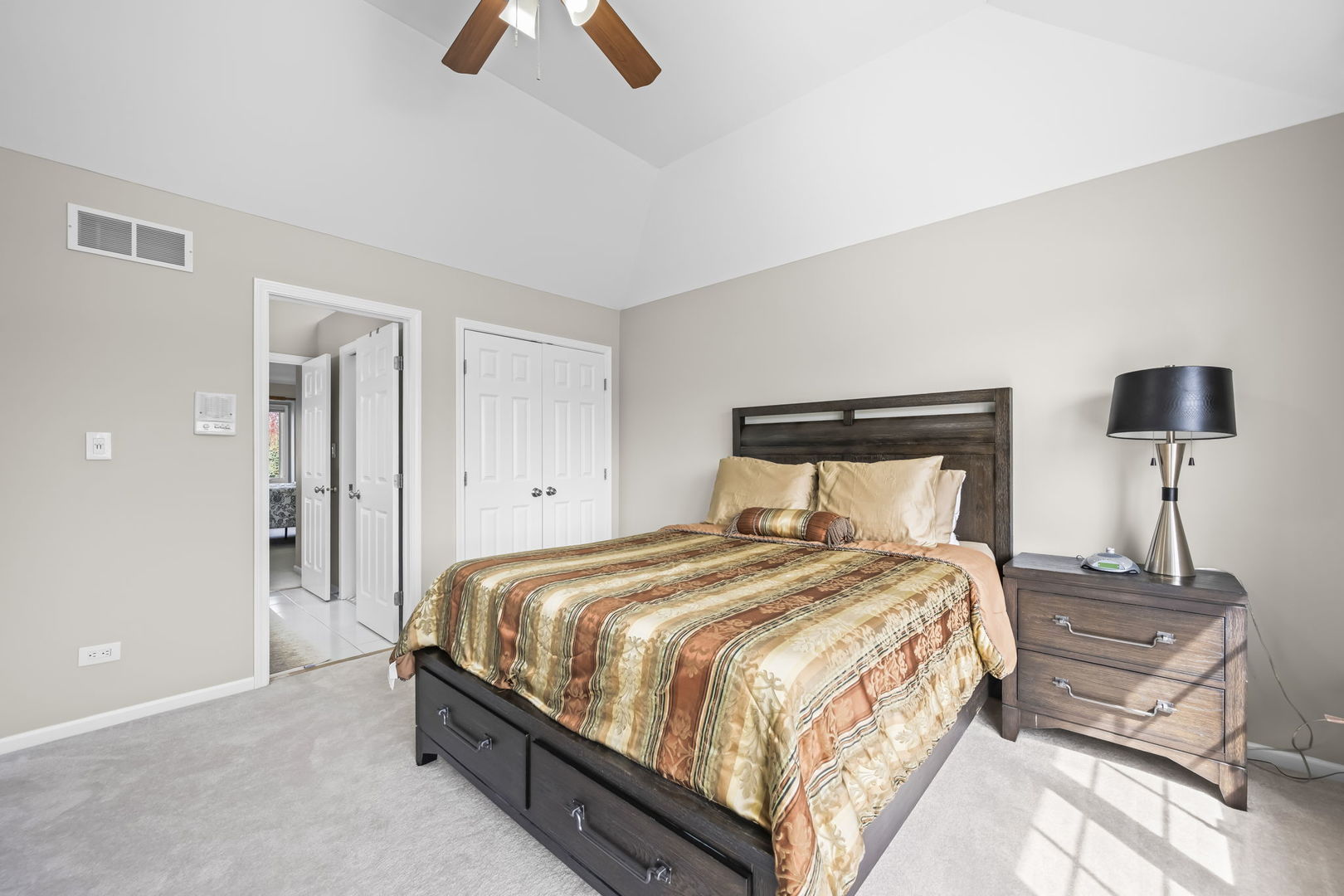 2711 Deering Bay Drive, Naperville, IL 60564