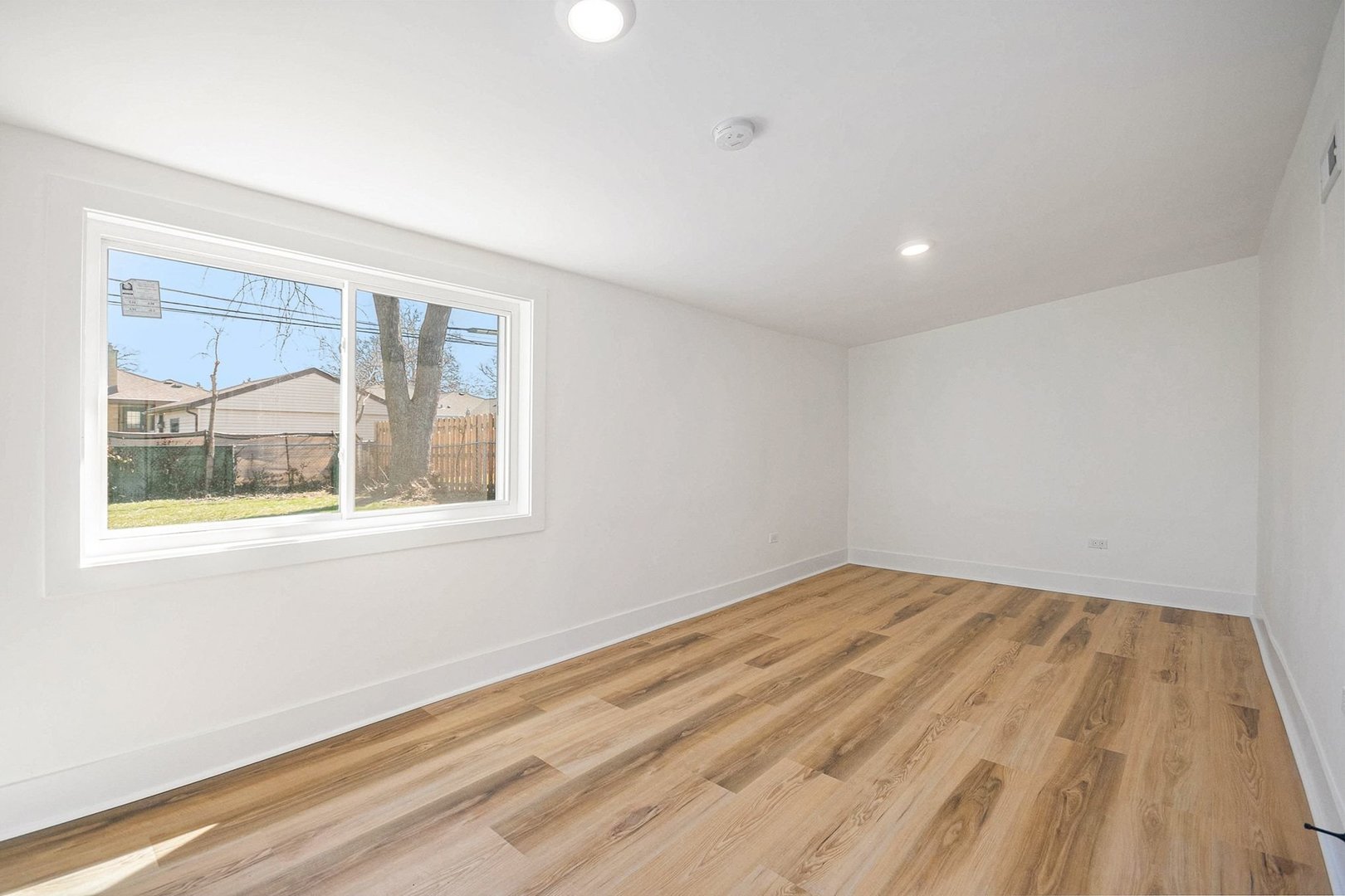 1943 Mayfair Avenue, Westchester, IL 60154