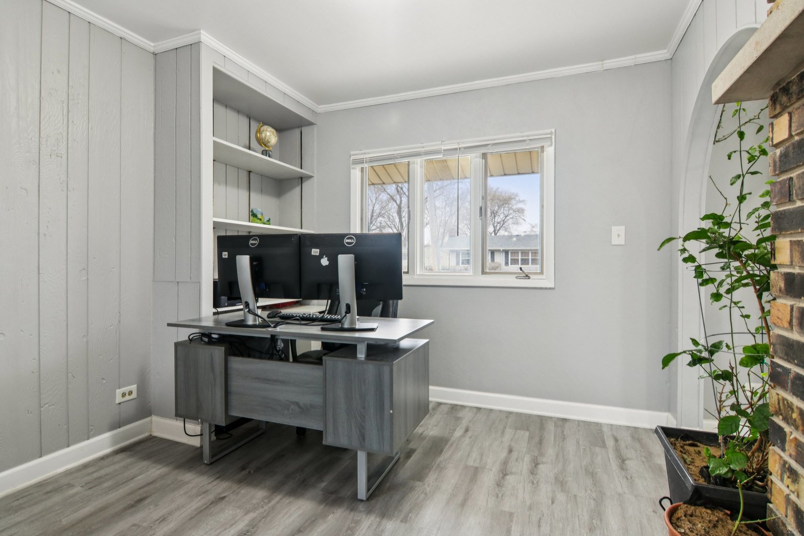 1625 Dennison Road, Hoffman Estates, IL 60169