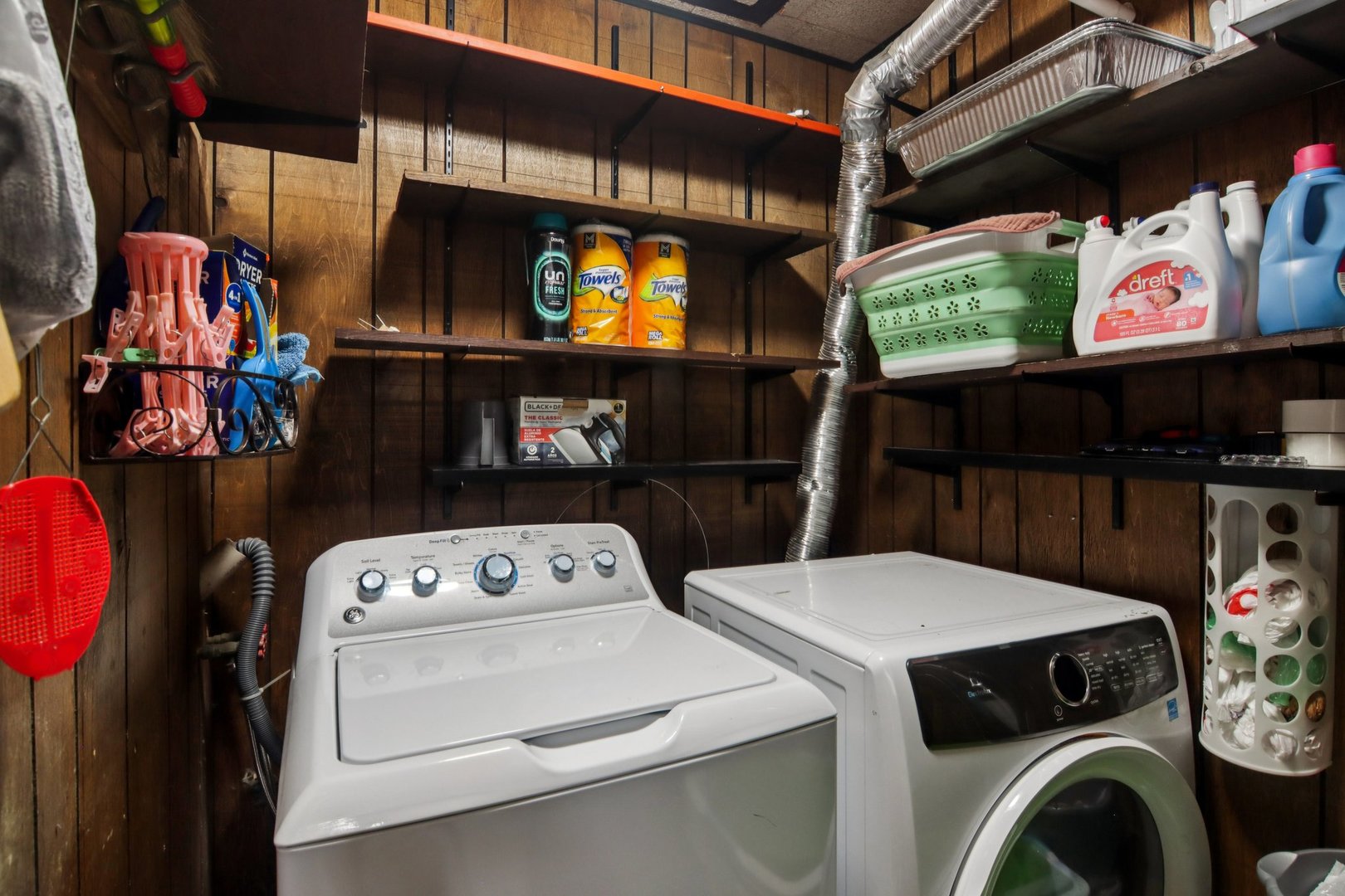 1625 Dennison Road, Hoffman Estates, IL 60169