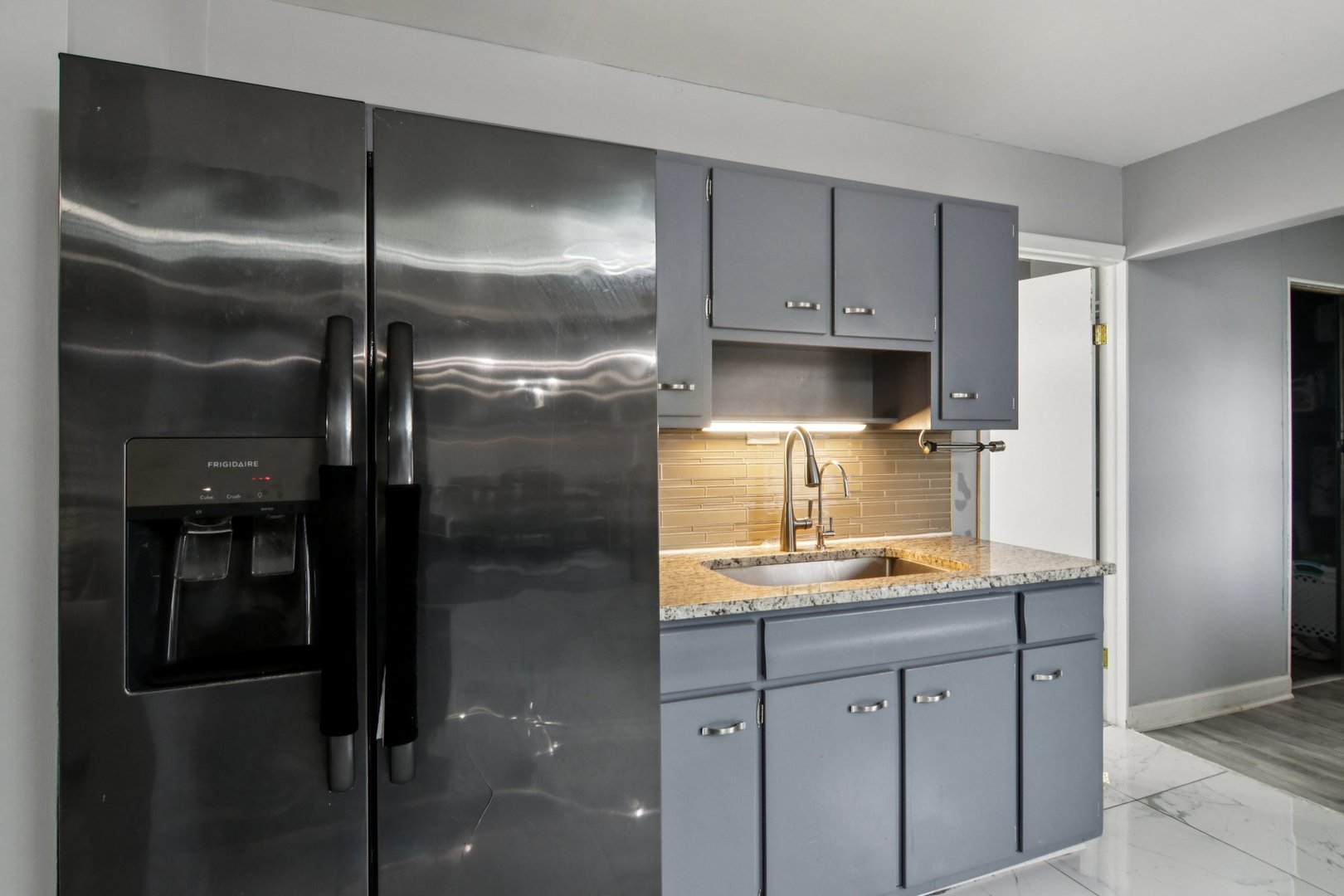 1625 Dennison Road, Hoffman Estates, IL 60169