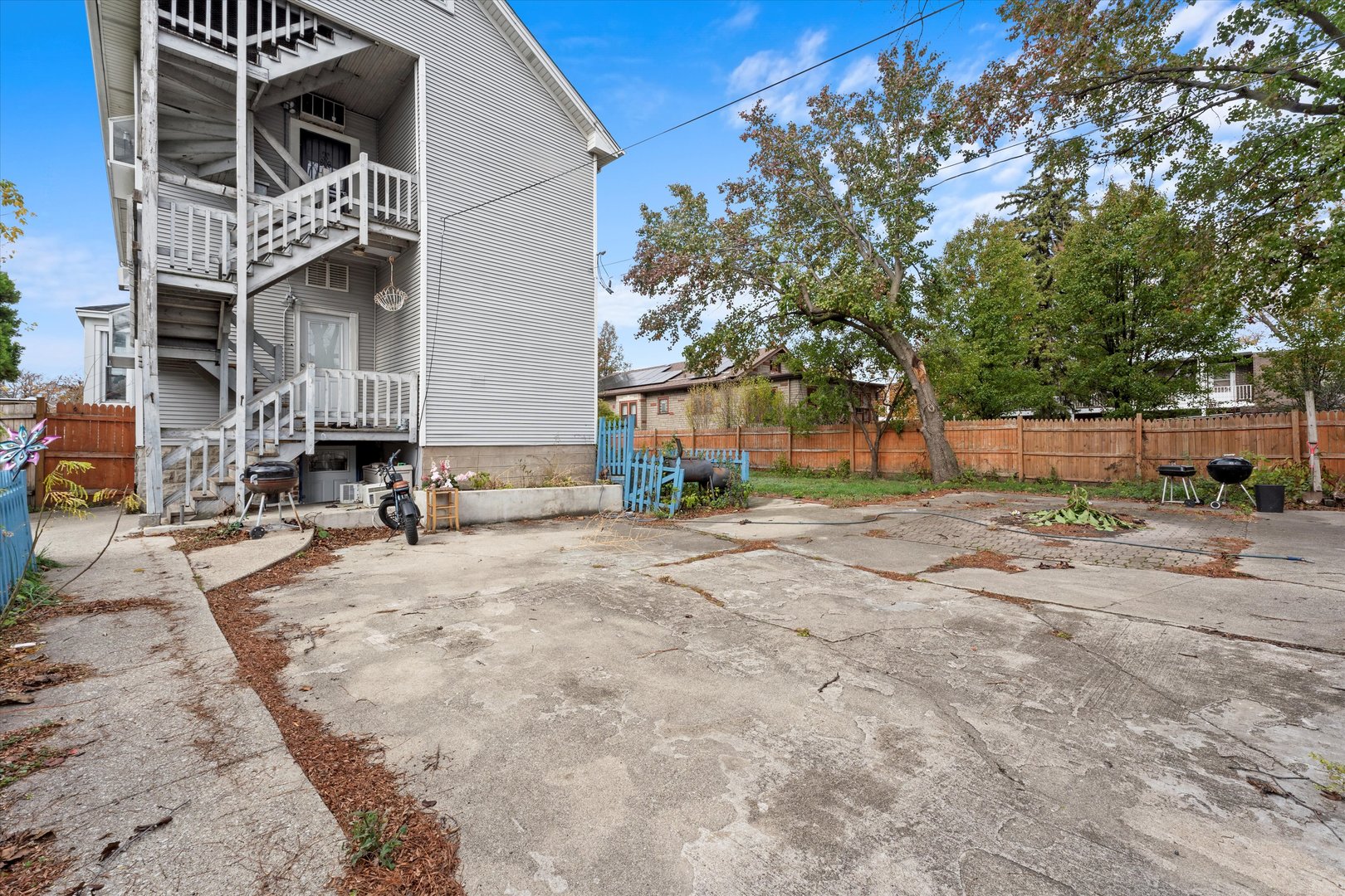 940 Troost Avenue, Forest Park, IL 60130