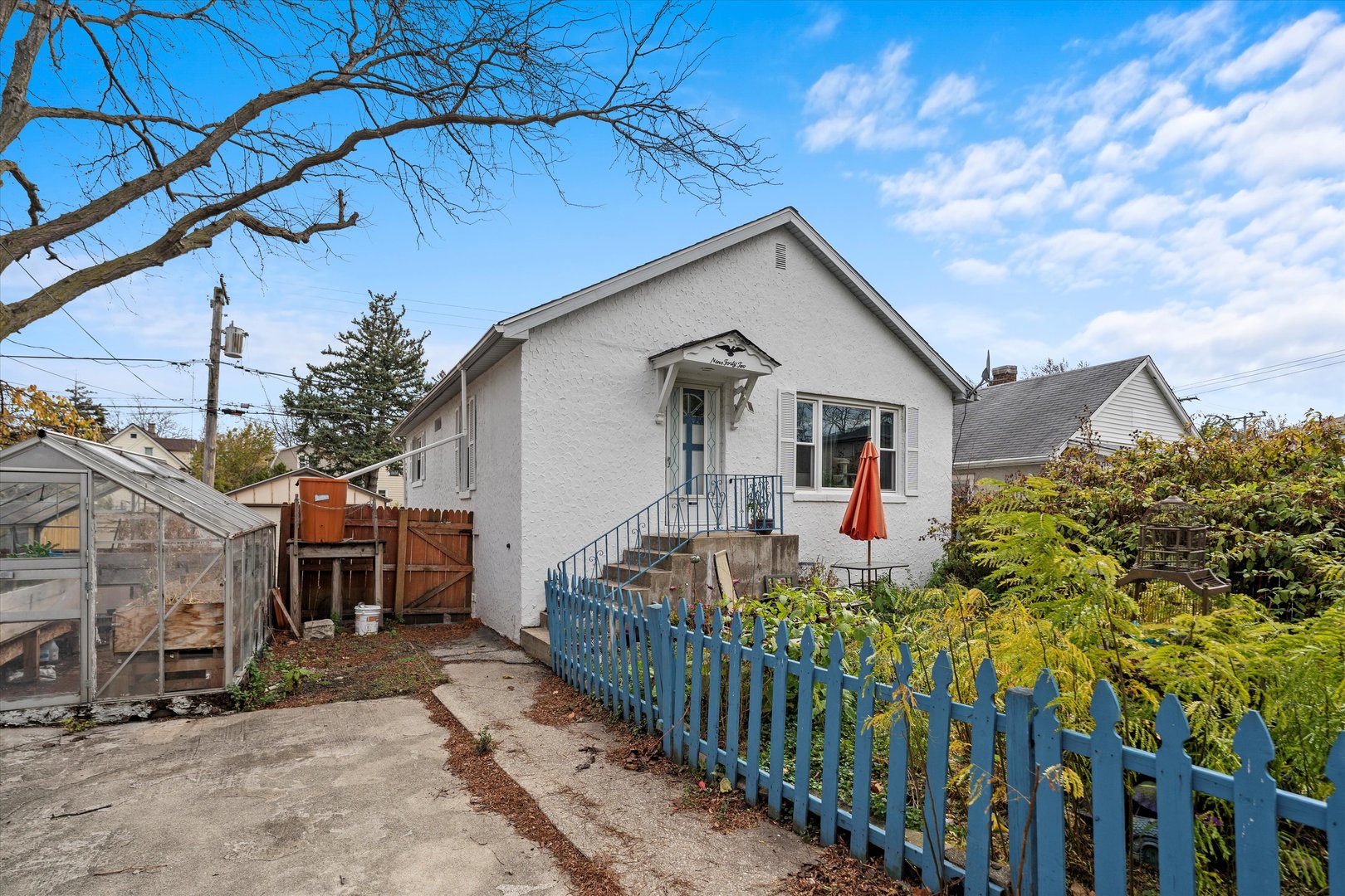 940 Troost Avenue, Forest Park, IL 60130