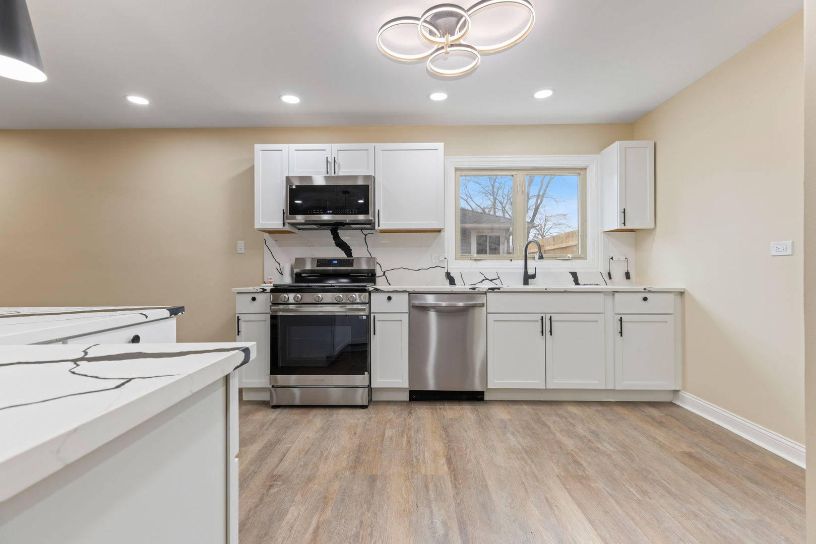 377 Wilshire Street, Park Forest, IL 60466