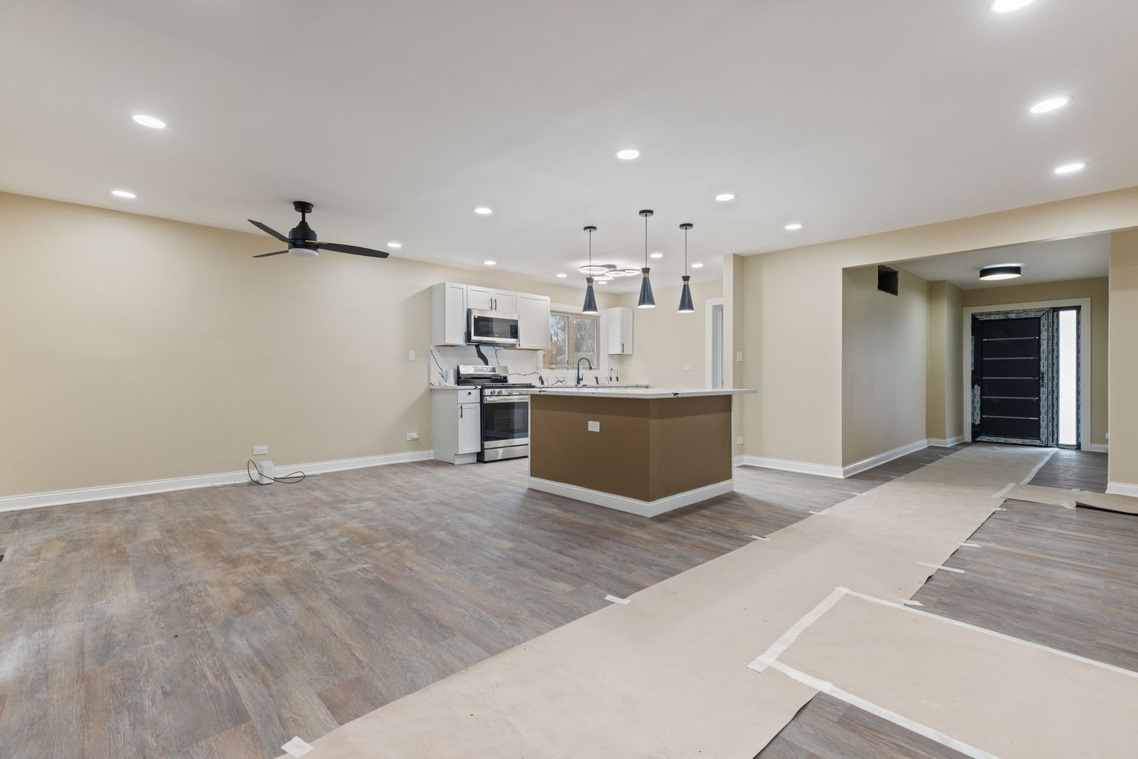 377 Wilshire Street, Park Forest, IL 60466