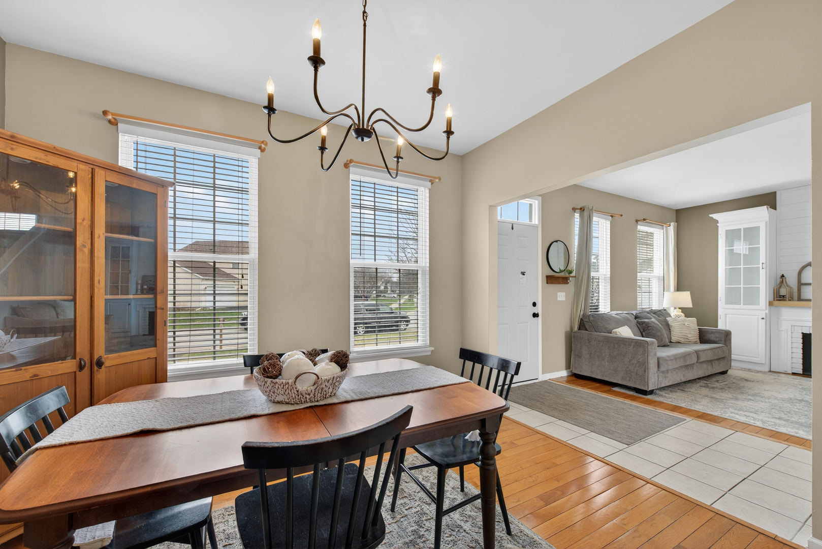 1859 Sedgegrass Trail, Aurora, IL 60504