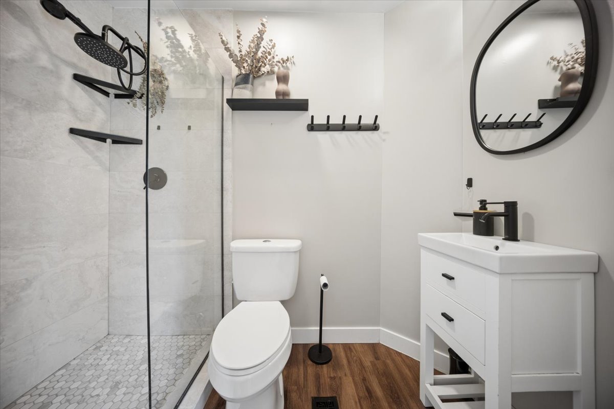 703 Westmere Road, Des Plaines, IL 60016