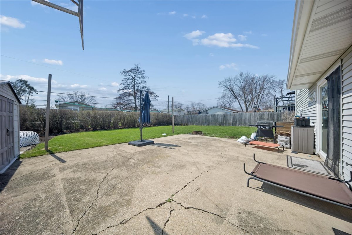 703 Westmere Road, Des Plaines, IL 60016