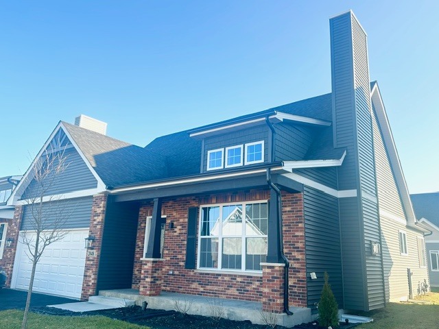 2048 Waters Edge Drive, Minooka, IL 60447