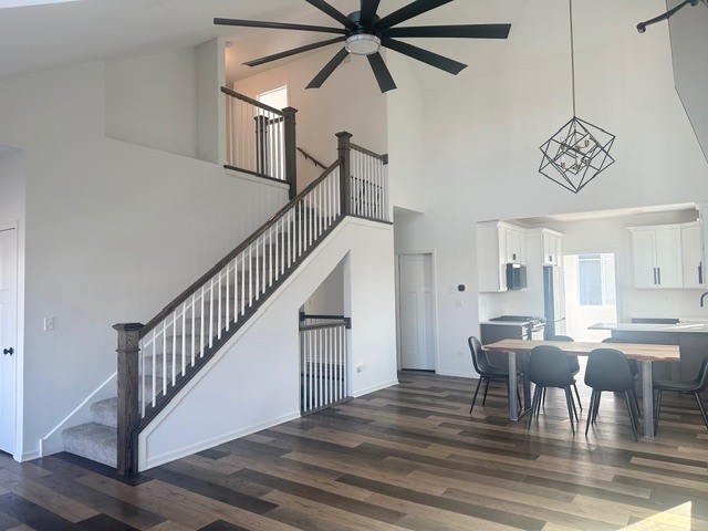 2048 Waters Edge Drive, Minooka, IL 60447