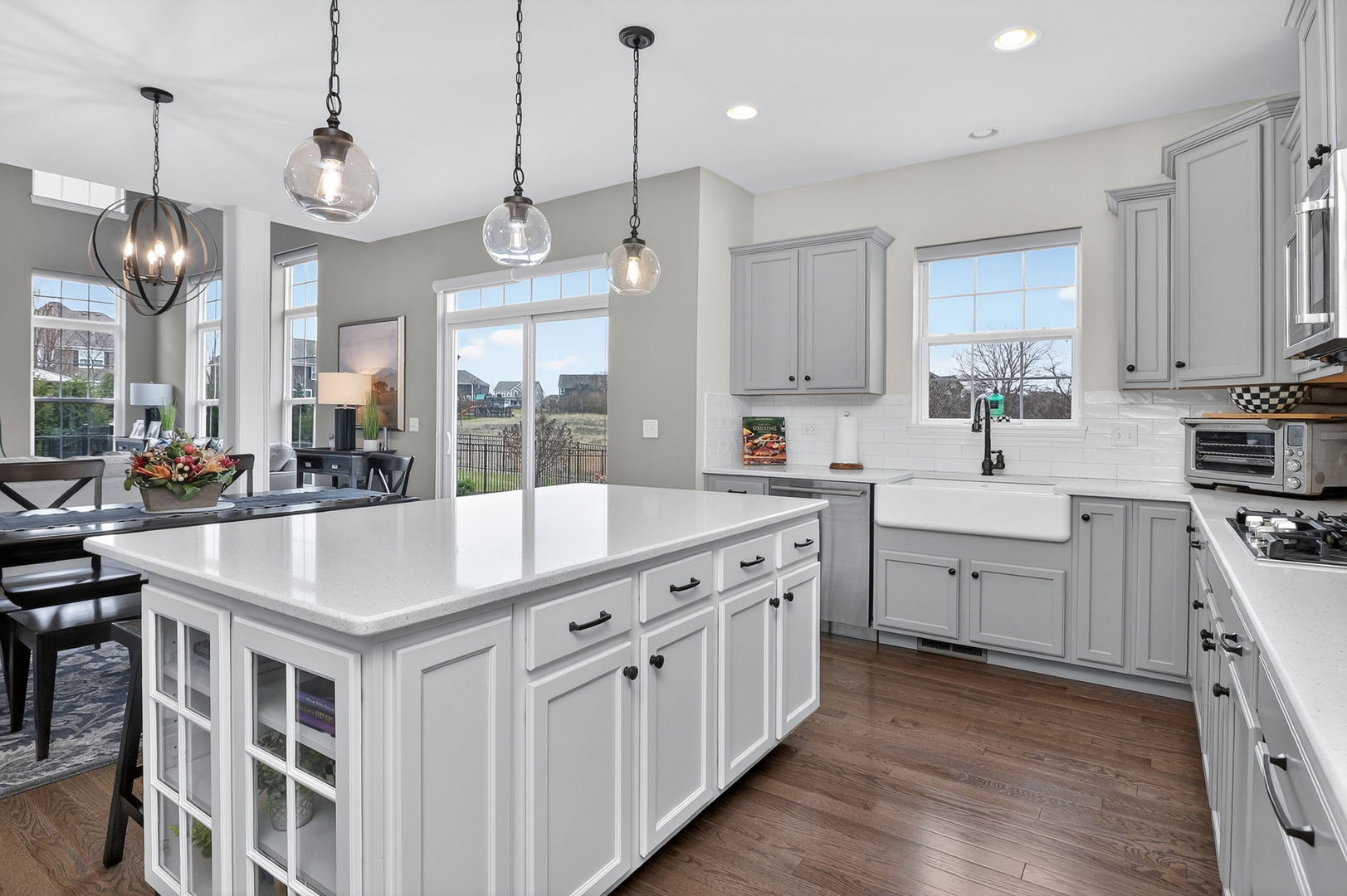 13751 Buchanan Drive, Lemont, IL 60439