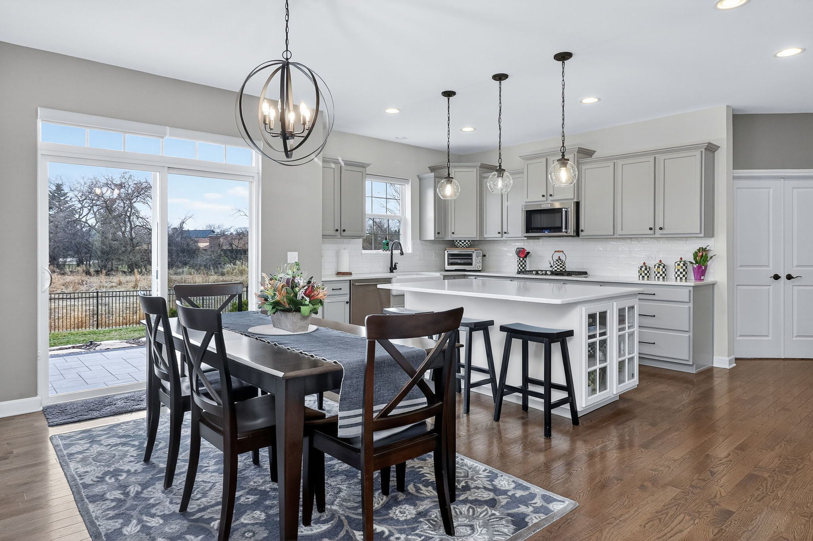 13751 Buchanan Drive, Lemont, IL 60439