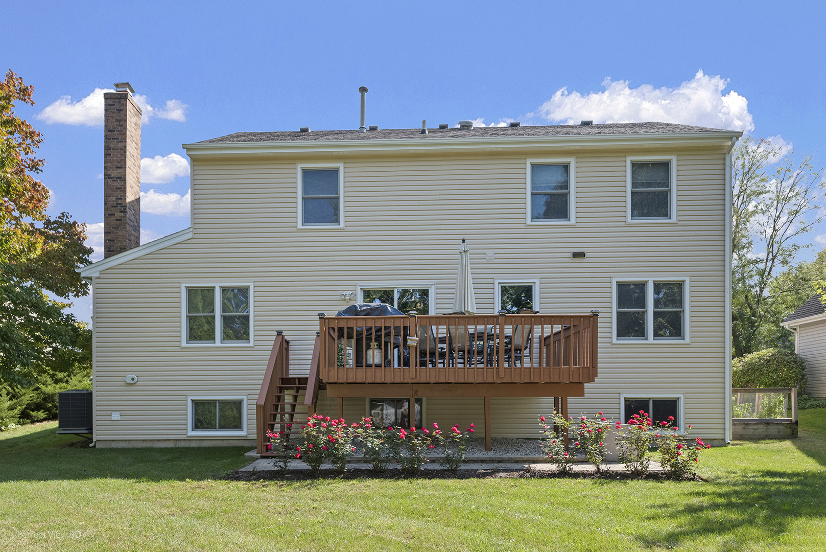 92 Foxboro Lane, Gurnee, IL 60031