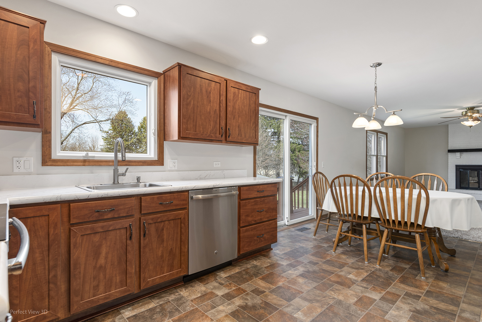 92 Foxboro Lane, Gurnee, IL 60031